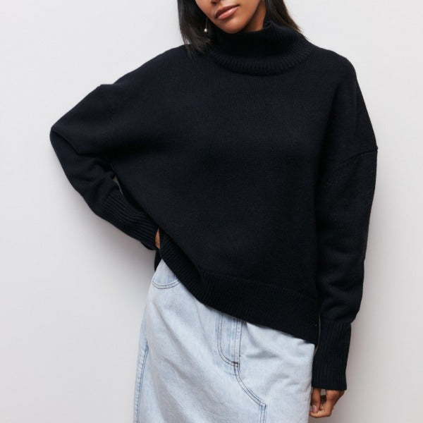 Penelope | Relaxed Roll-Neck Jumper