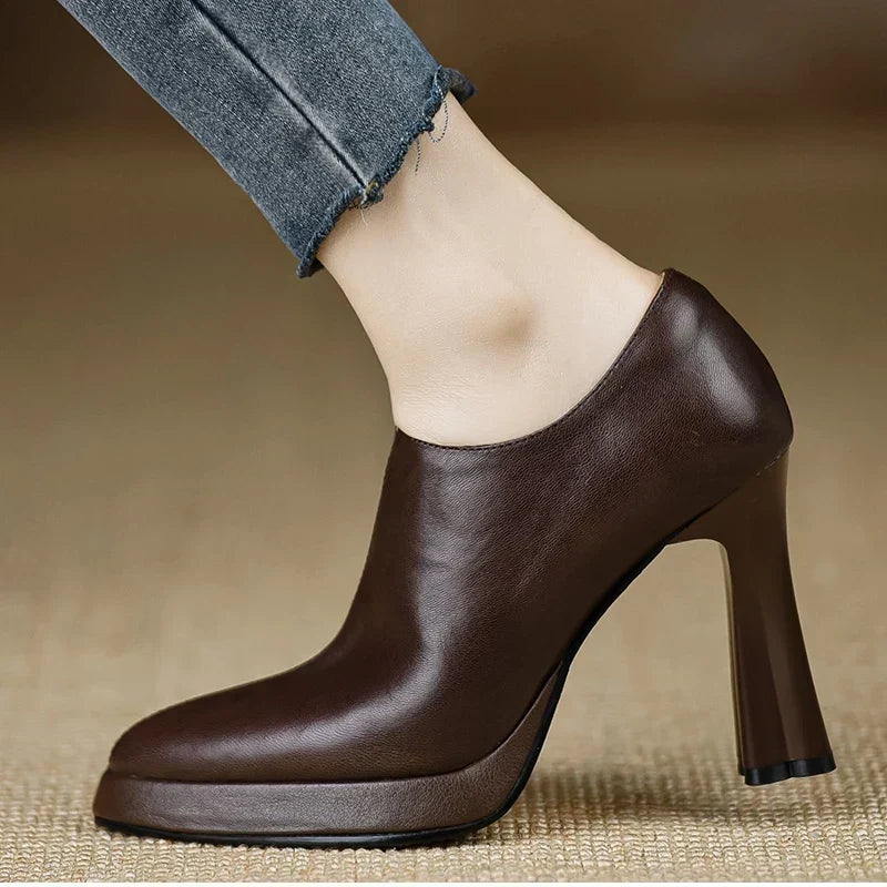 Evelyn | Pointed-Toe Block Heels