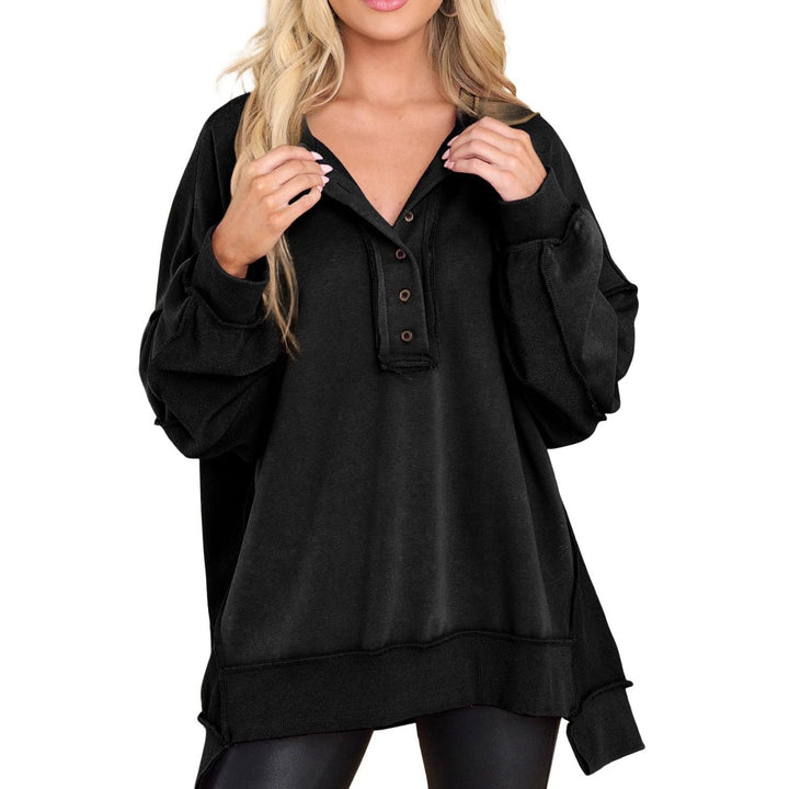 Jocelyn | Relaxed Button-Neck Sweatshirt
