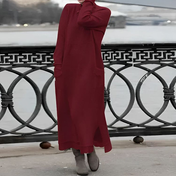 Carolyn | Relaxed Turtleneck Maxi Dress