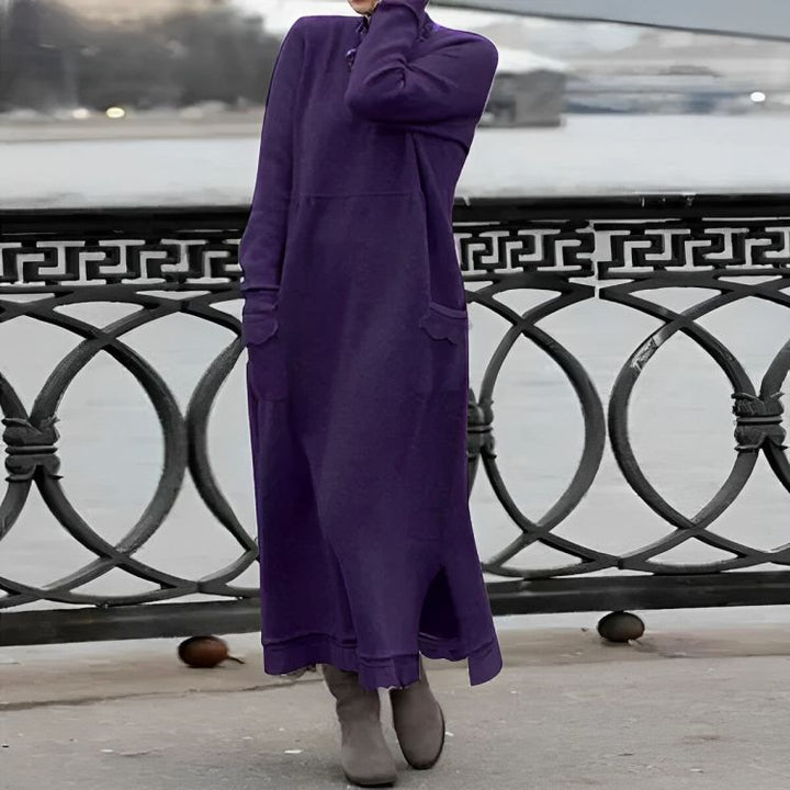 Carolyn | Relaxed Turtleneck Maxi Dress
