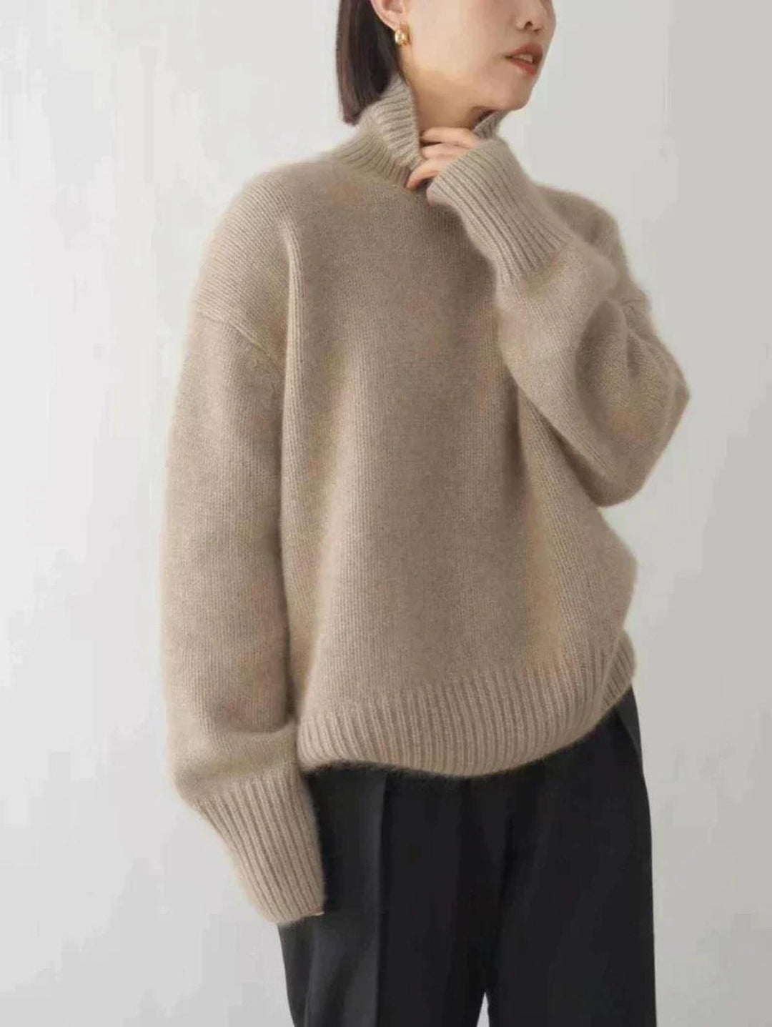 Willow | Relaxed Roll-Neck Jumper