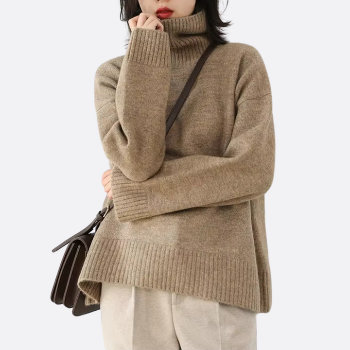 Simone | Relaxed Roll-Neck Sweater
