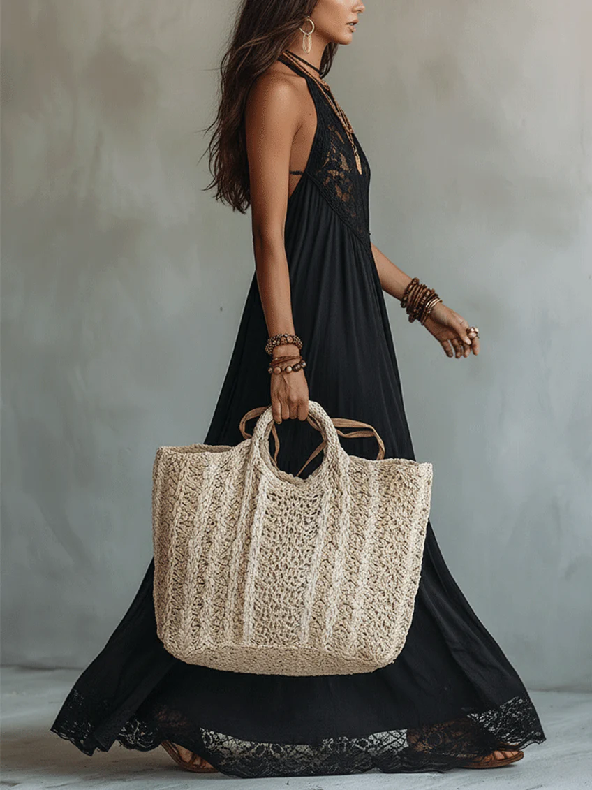 Etta | Flowing Lace-Trimmed Maxi Dress