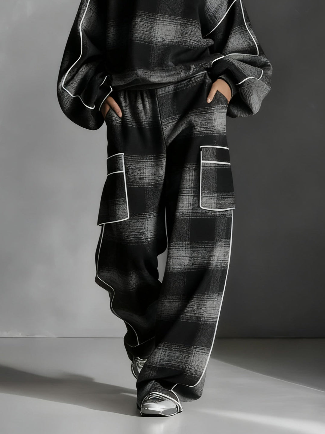 Lorena | Relaxed Checked Two-Piece Set
