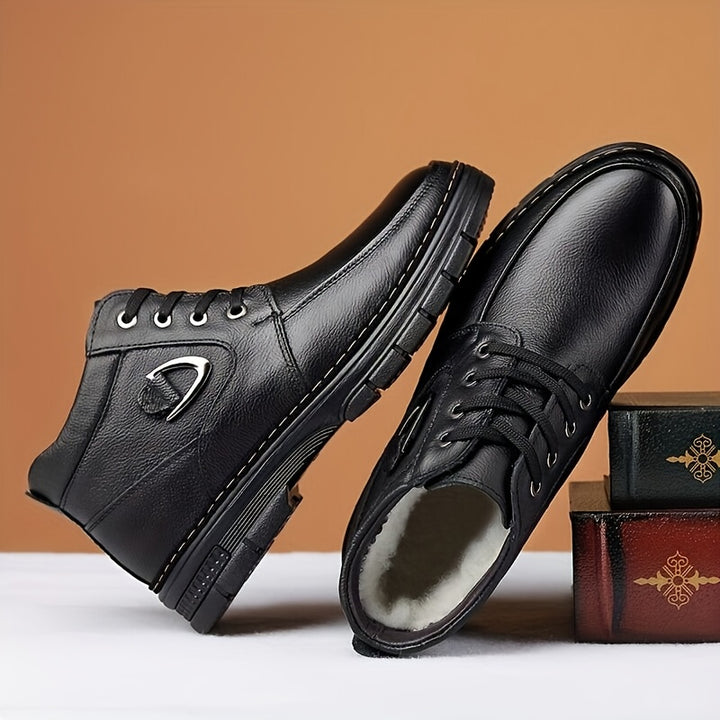 Douglas | Cosy High-Top Lace-Up Boots