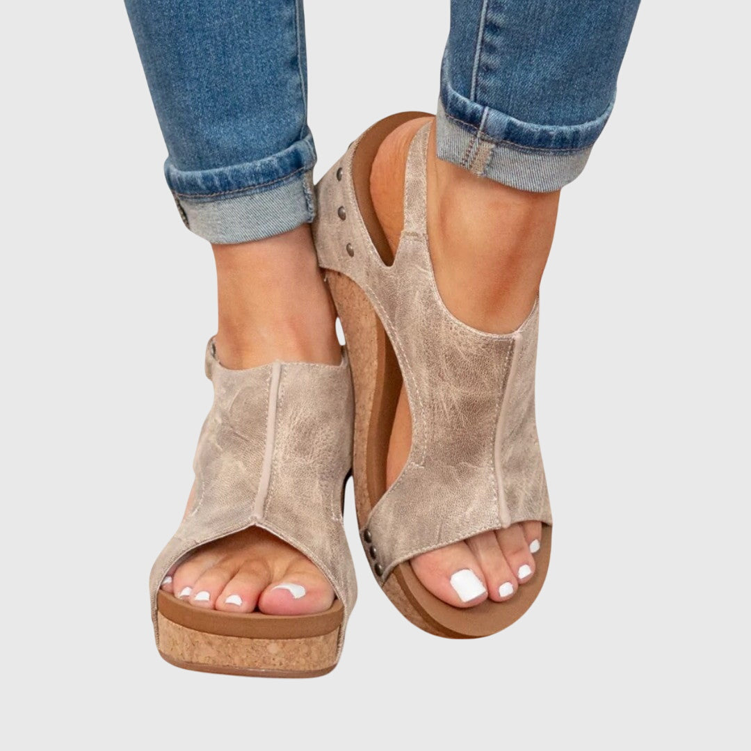 Della | Open-Toe Comfort Sandals