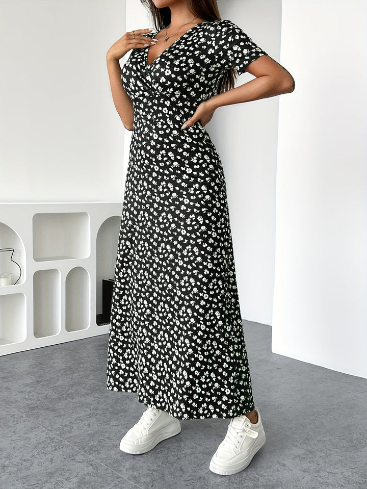 Rosetta | Floral V-Neck Summer Dress