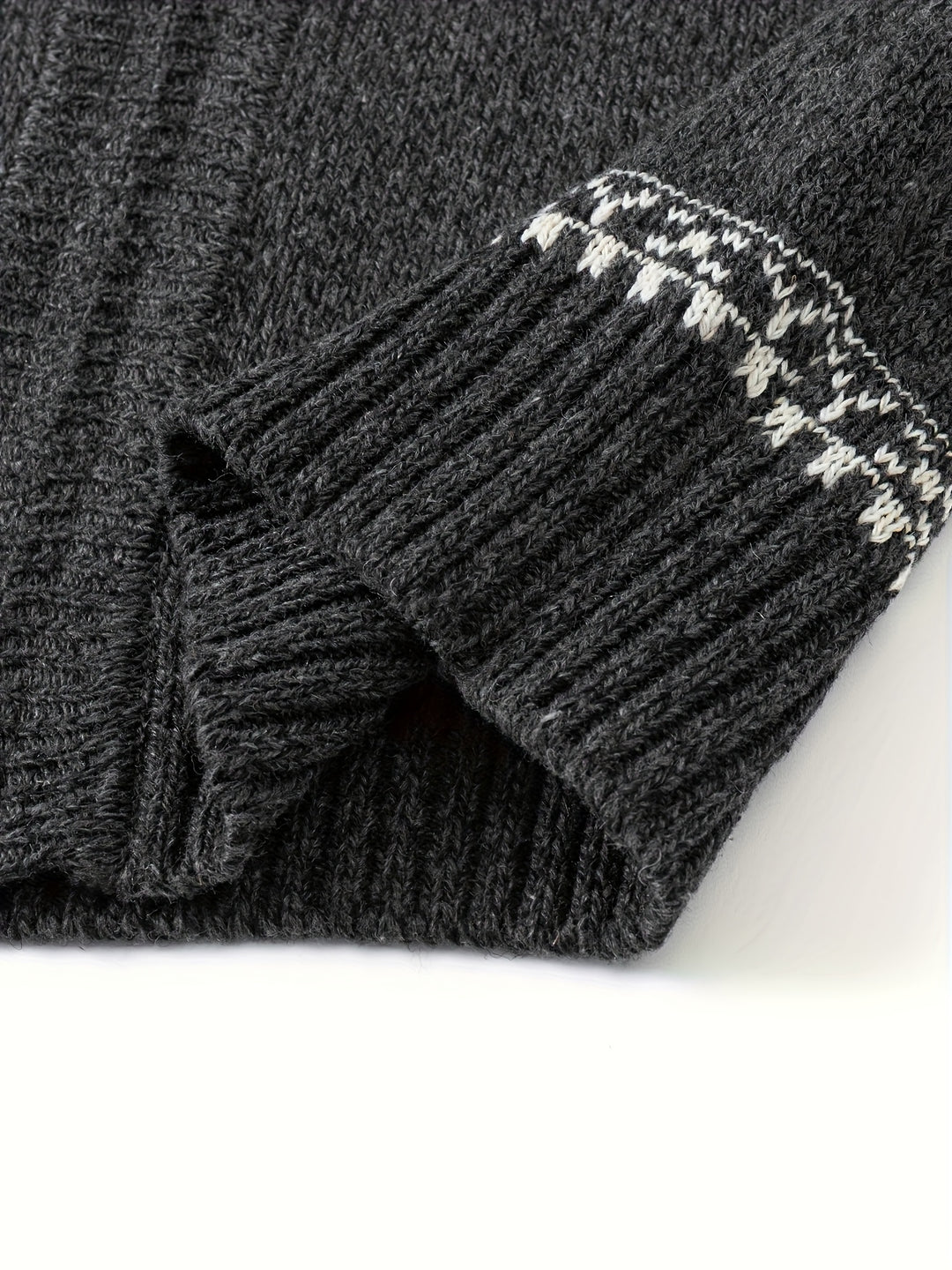 Reuben | Nordic-Pattern Zip Cardigan