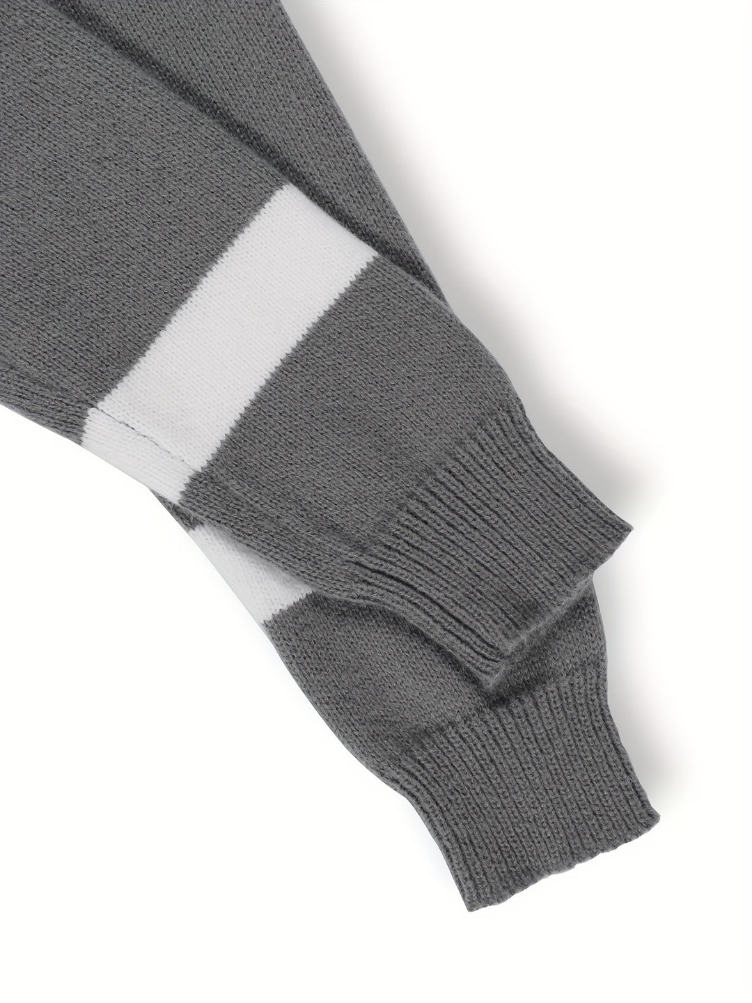 Malcolm | Classic Cable-Knit Jumper