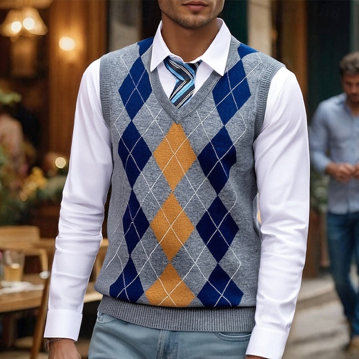 Nathaniel | V-Neck Argyle Sweater Vest