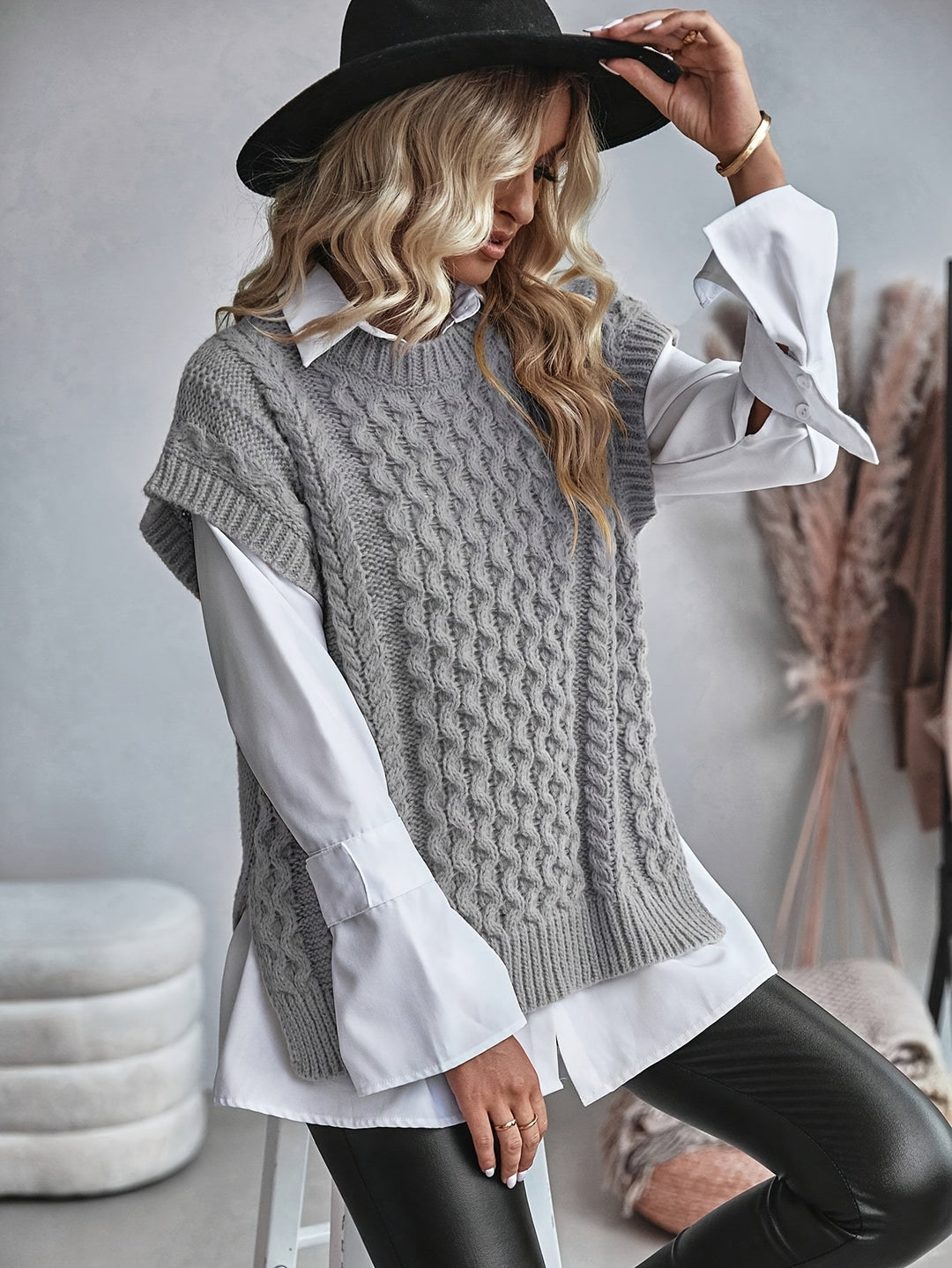 Adelia | Cable-Knit Sleeveless Vest