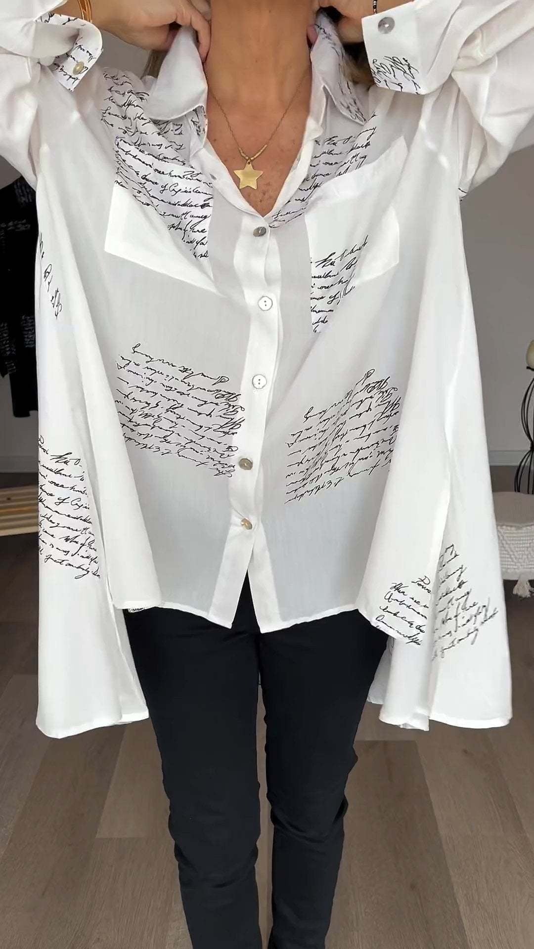 Odile | Relaxed Script-Print Shirt