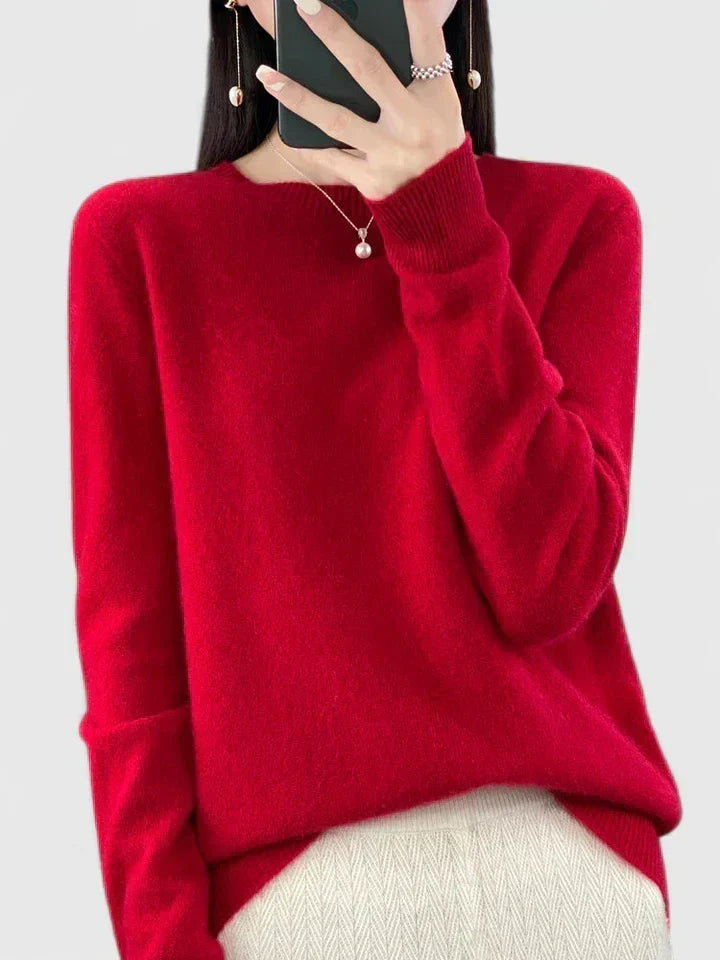 Carolyn | Soft-Knit Round-Neck Jumper