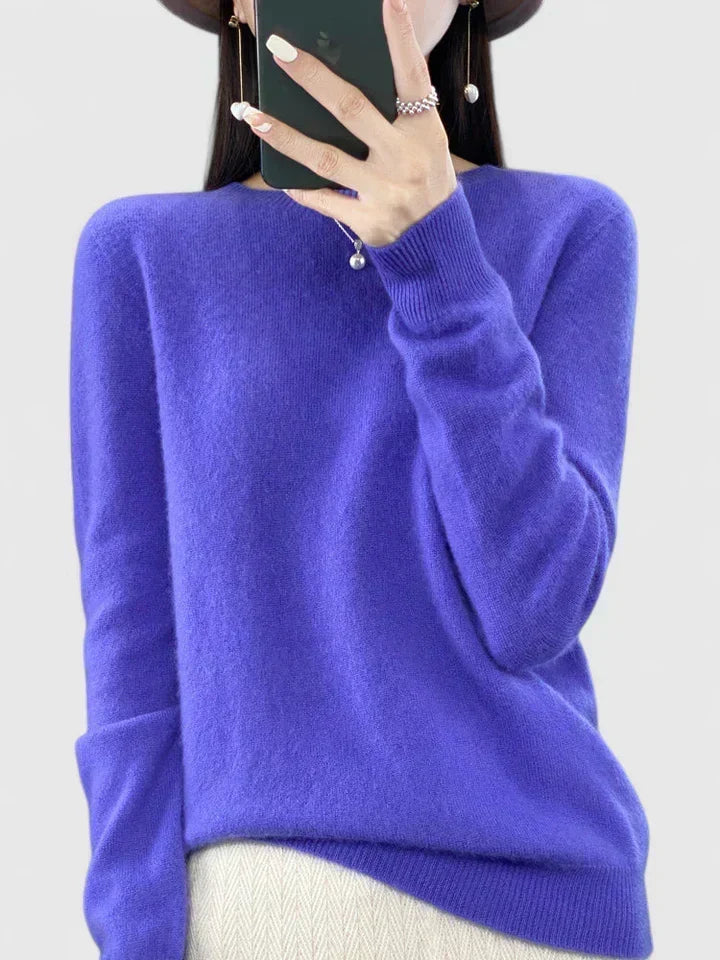 Carolyn | Soft-Knit Round-Neck Jumper