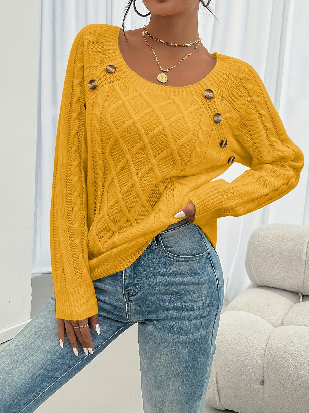 Eleanora | Cable-Knit Button-Trim Jumper