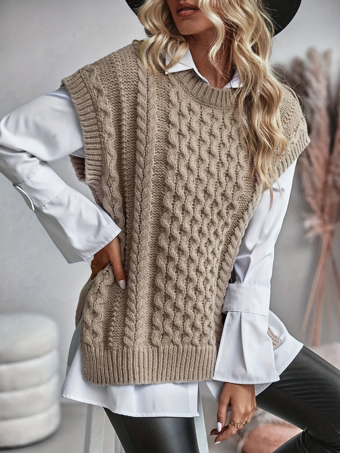 Adelia | Cable-Knit Sleeveless Vest