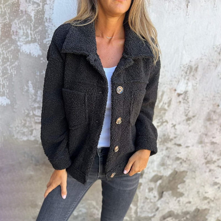 Thea | Cosy Button-Up Jacket