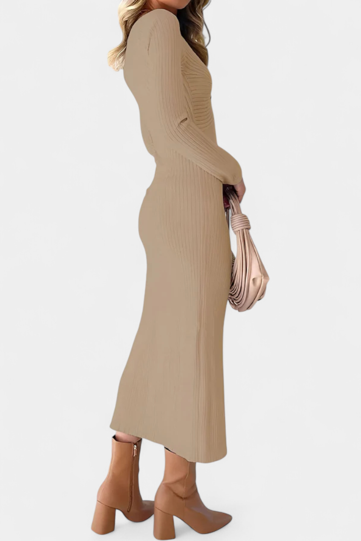 Aurelie | Ruched V-Neck Fitted Maxi Dress