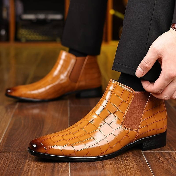 Harlan | Textured Chelsea Boots