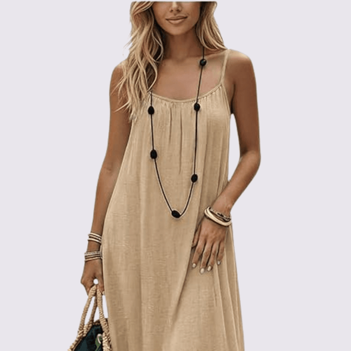 Emilia | Flowing Open-Back Maxi Dress