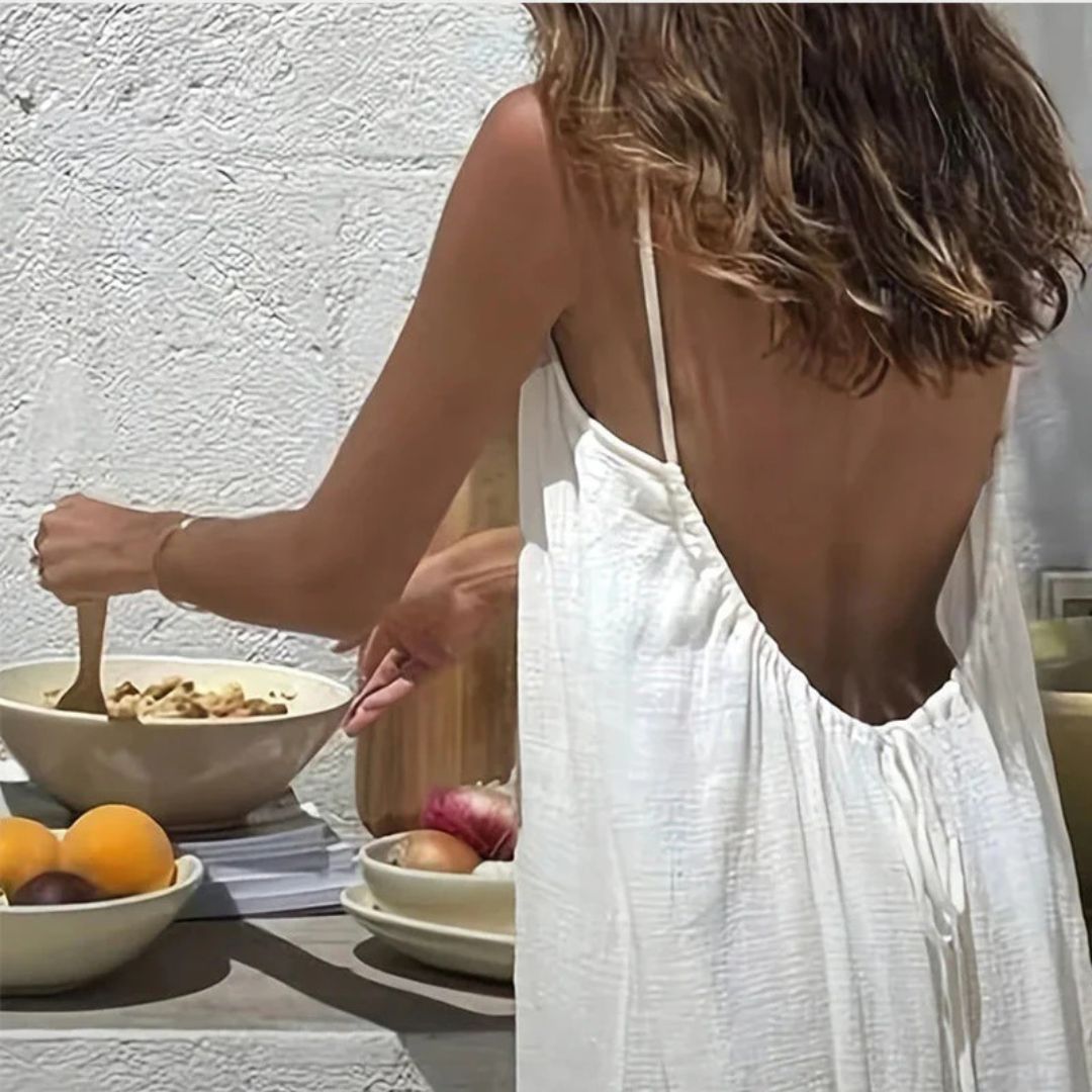 Emilia | Flowing Open-Back Maxi Dress