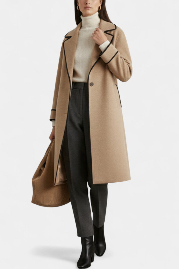 Maura | Wide-Collar Statement Coat