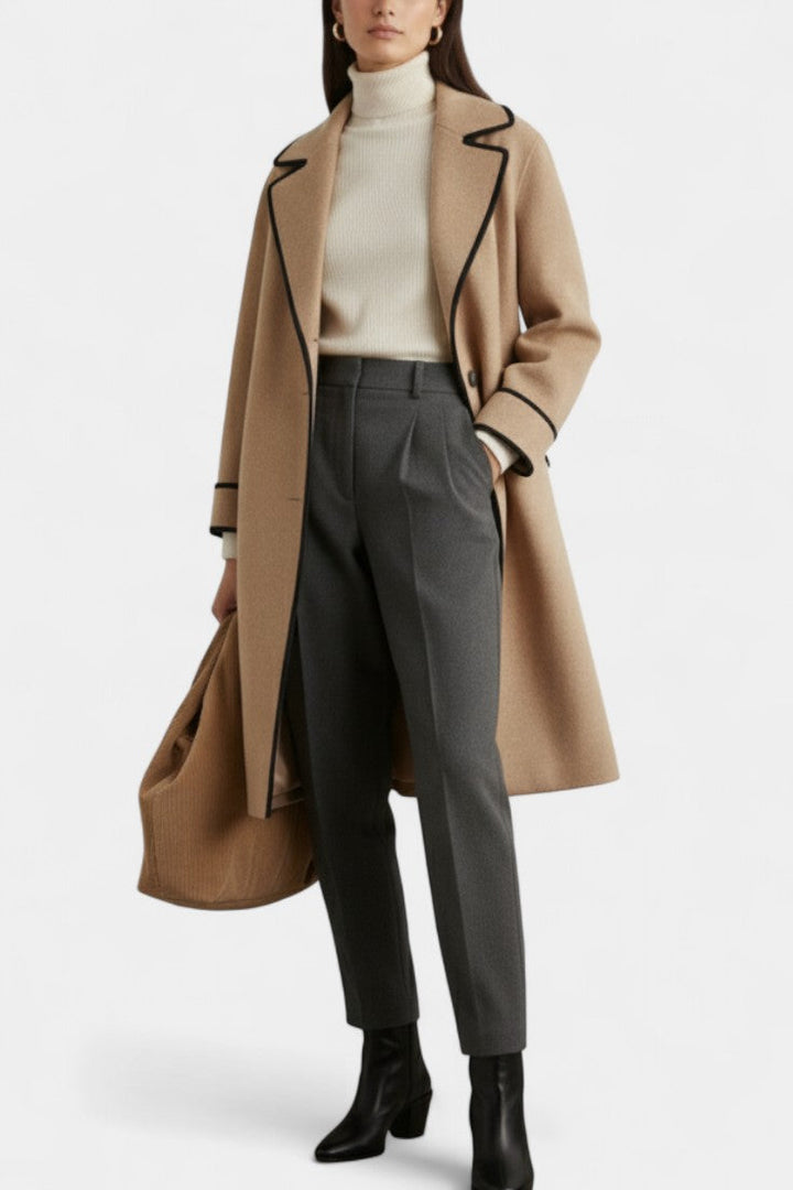 Maura | Wide-Collar Statement Coat