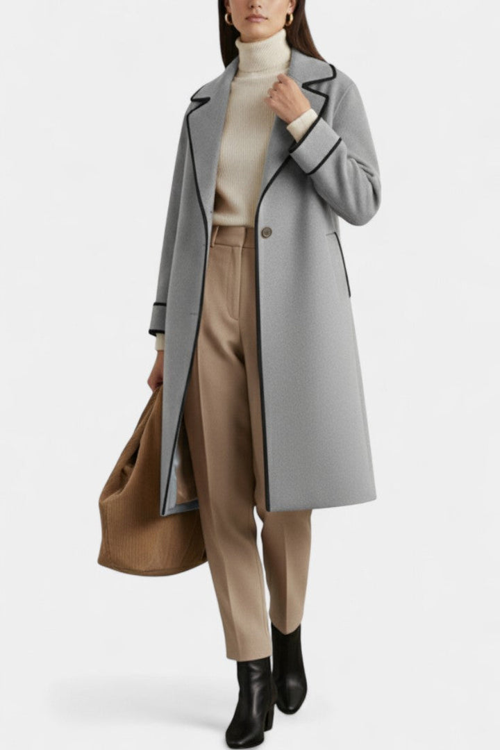 Maura | Wide-Collar Statement Coat
