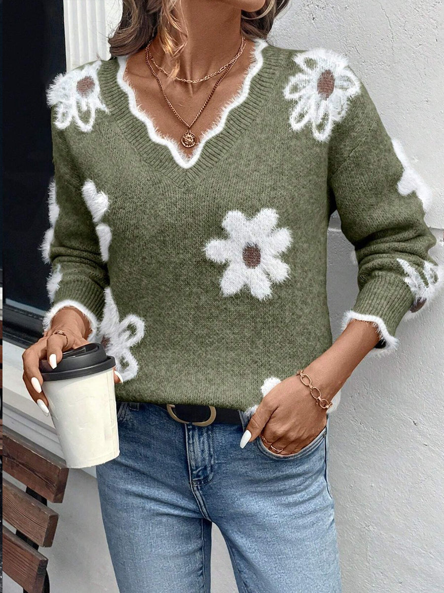 Corabel | Floral Scalloped V-Neck Jumper