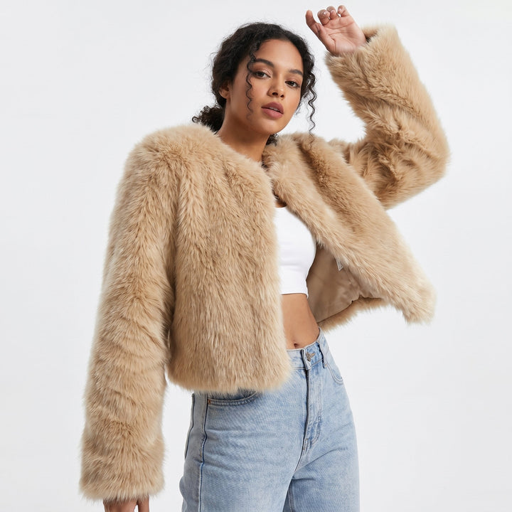 Anastasia | Cropped Plush Jacket