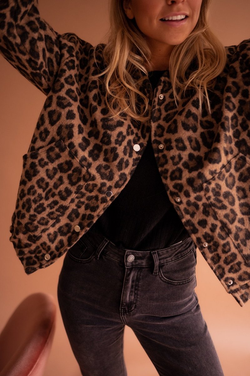 Cressida | Oversized Leopard-Print Quilted Jacket
